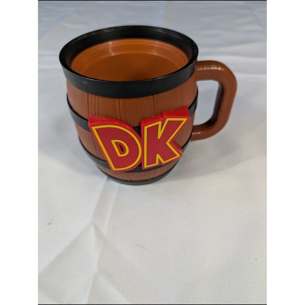 Donkey Kong Barrel Mug with bold DK logo - Brown & Red